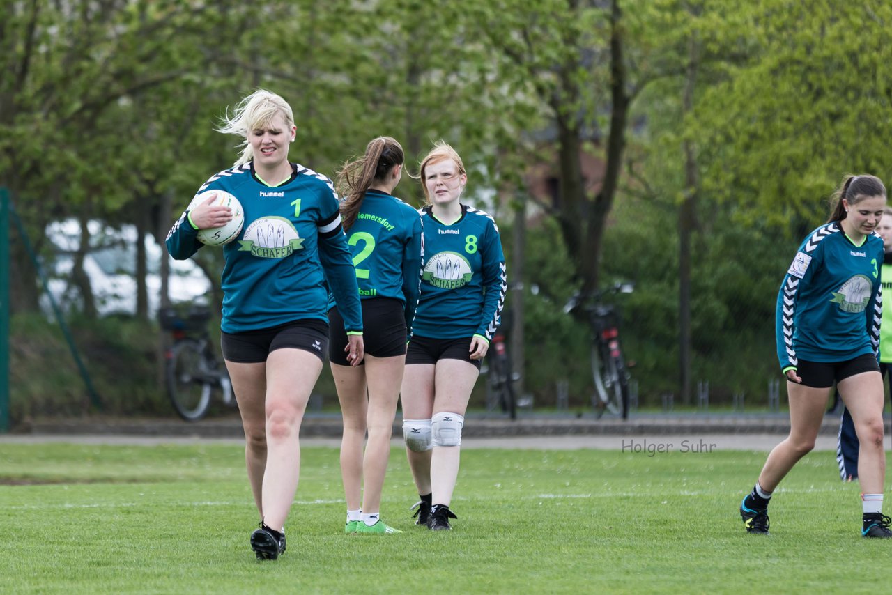 Bild 2 - Faustball Frauen Wiemersdorf